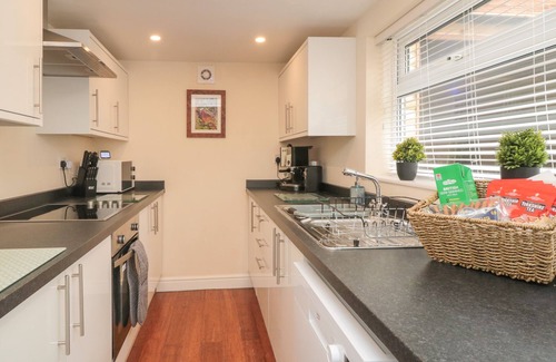 Guisborough Cabaña | WESTGATE, pet friendly, country holiday cottage in Guisborough