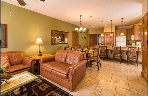 Gatlinburg Complejo | 5 estrellas Westgate Smokey MTN Resort. Belleza de otoño en los Smokeys. 10 / 19-10 / 26/19.