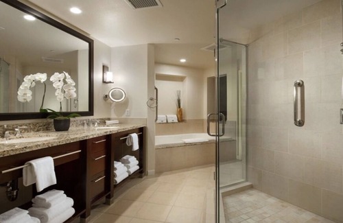 Rancho Mirage Complejo | Westin Mission Hills Resort for Coachella - 1BD Premium Villa - Sleeps 4