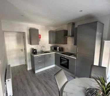 Bogside Apartamento | Westland Suites - Stylish, Modern, Elegant, Central Apartments