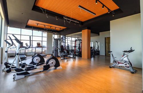 Westlands Apartamento | Westlands Condo balcony,gym&pool