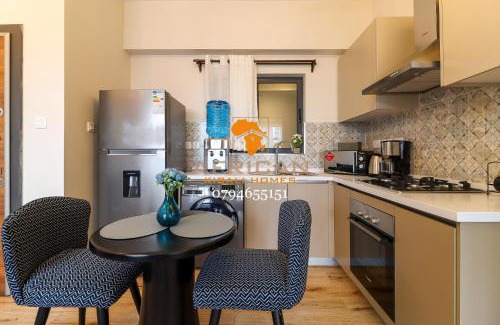 Westlands Apartamento | Westlands Condo balcony,gym&pool