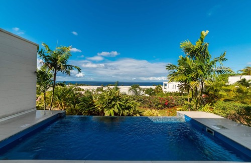 Merlin Bay Villa | Westmoreland Hills 25