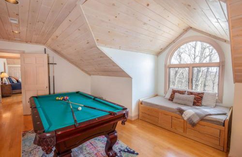 Boone Casa | Westmount