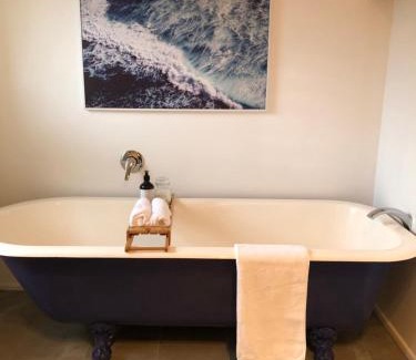 New Plymouth Casa | Westown Studio