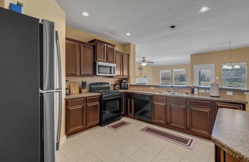 McKinney Casa | Westridge Retreat with golf course view and game room