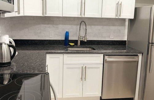 West New Haven Apartamento | Westville Easy Stay 2BR Near Yale Wifi