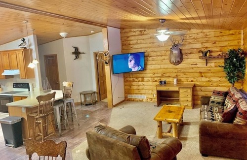 Harpers Ferry Cabina | Wexford Hollow... 6 Bedroom Cabin w/ Pool & Hot Tub