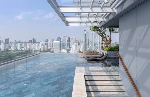 Khlong Toei Condominio | Wg/ King/ Serviced/ Monthly