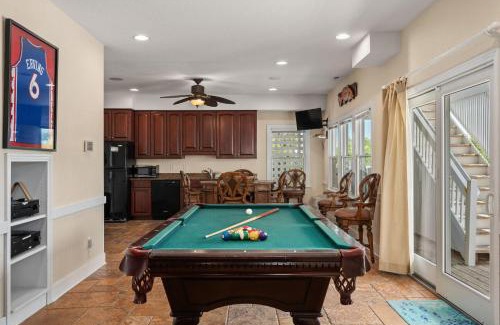 Whalehead Beach Casa | WH237 Chillin' the Most