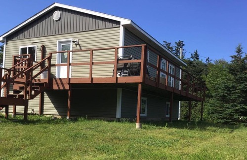 Tiddville Cabaña | Whale Cove Cottage