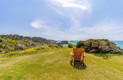 Trinidad Casa | Whale Rock Suite #2