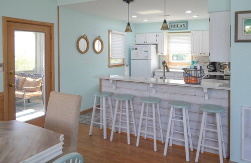 Whalehead Beach Casa | Whaler's Inn - C7928. Oceanside, Pool, Hot Tub, Pets Allowed
