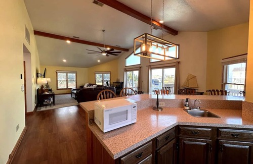 Whalehead Beach Casa | WhaleSound -Pool/Pet Friendly/0.2 mile to Beach