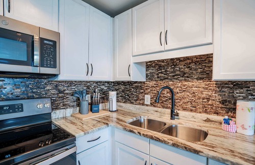 Panama City Beach Condominio | Wharftown Retreat - 8ppl