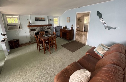 Mayville Cabaña | Lakefront Cottage W Dock, Fire Pit + BBQ junto a Marina y Beauties of Mayville
