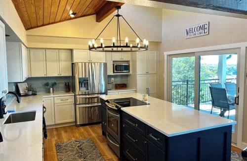 Canyon Lake Casa | Highview Shores - ¡LA MEJOR VISTA EN EL LAGO!