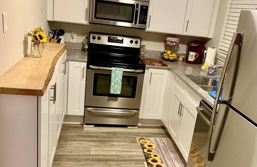 North Myrtle Beach Casa | What If Beach House Lower Flr | 250 Steps To Beach