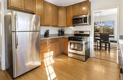 Wheaton Casa | Wheaton FHS Rental