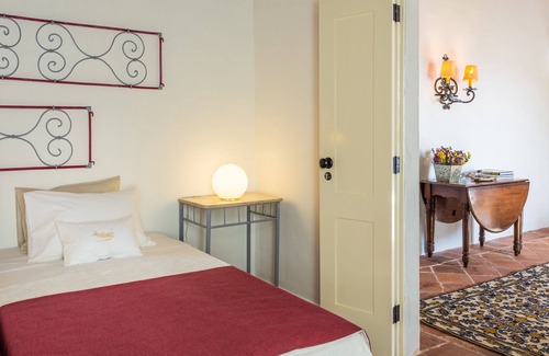 Sousel Cama Y Desayuno | Wheel Inn, cuarto verano
