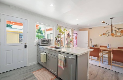 Warner Center Casa | Whimsical Eclectic Ranch House Retreat!