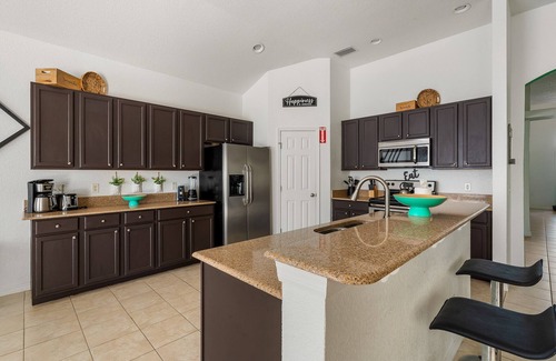 Davenport Casa | Whimsical Wonderland - Free Heated - Pool Games