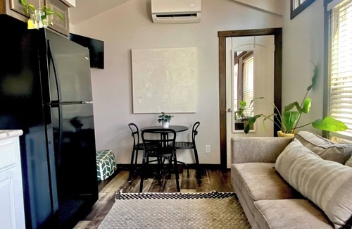 East MLK Casa | Whimsy Cottage in Super Location