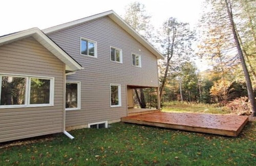 Lion's Head Casa | Whippoorwill Cottage
