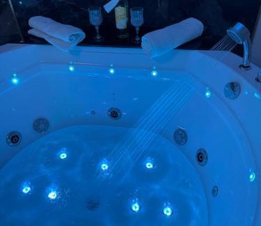 Diez Apartamento | Whirlpool-Zimmer-VIP