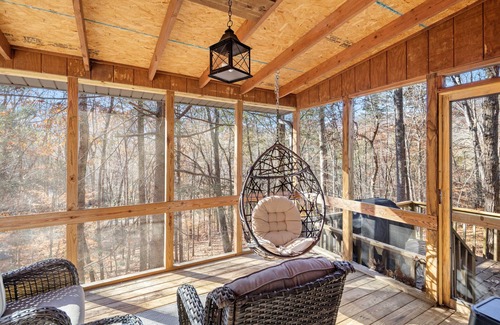 Lake Lure Cabina | Whiskey Woods - Mr Lake Lure Vacation Rentals