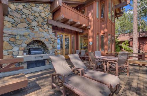 Tahoe City Casa | Whispering Pines by Tahoe Getaways - Lakefront w Private Pier, Buoy w Pool Table & Fireplace