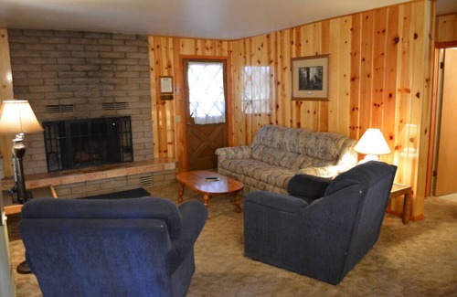 Pinetop-Lakeside Cabina | Whispering Pines - Cabin 15 (2 Bedroom)