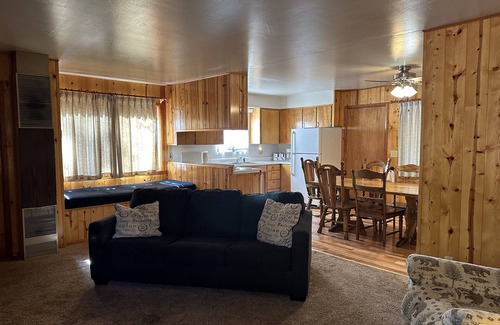 Pinetop-Lakeside Cabina | Whispering Pines - Cabin *9 (2 Bedroom)