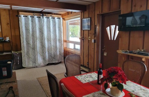 The Blue Mountains Apartamento | Whispering Pines Suite at The Bowering Lodge