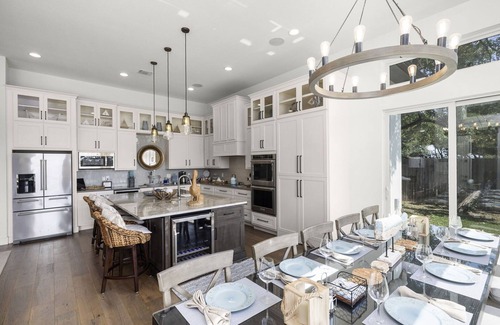 Canyon Lake Casa | Whispering Waters - Luxury Home with pool on Canyon Lake, sleeps up to 10!