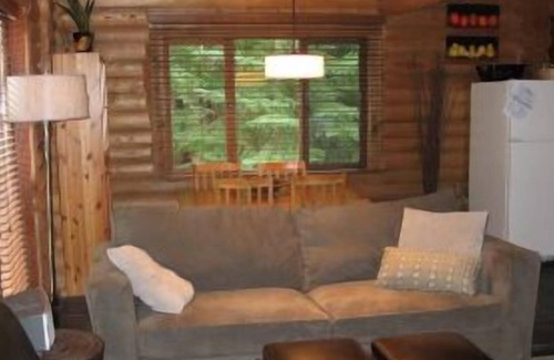 Whistler Cay Estates Cabina | Whistler Cay, Sleeps 6 Adults/2 children, 3 Bedroom Cabin