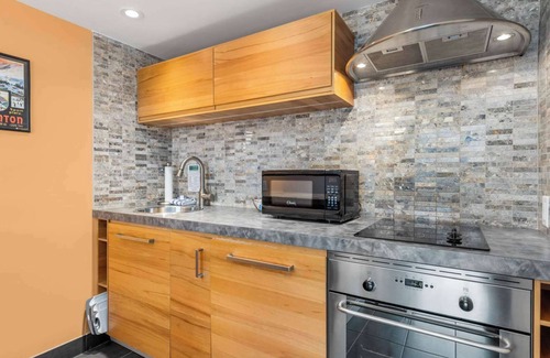 Blackcomb Hotel | Whistler Premier - Le Chamois - Signature 1 habitación # 407