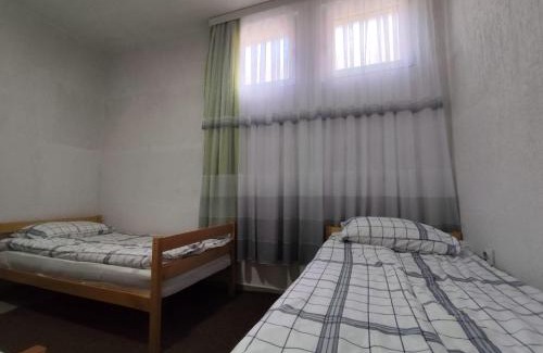 Prizren Cama Y Desayuno | White Apartment