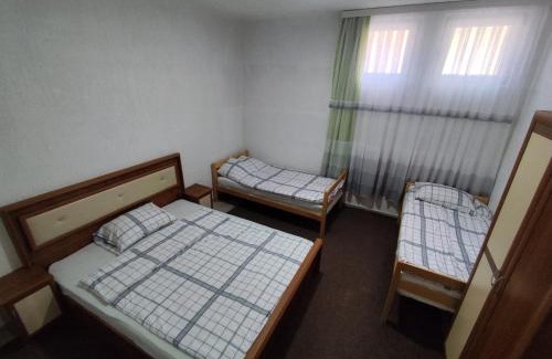 Prizren Cama Y Desayuno | White Apartment