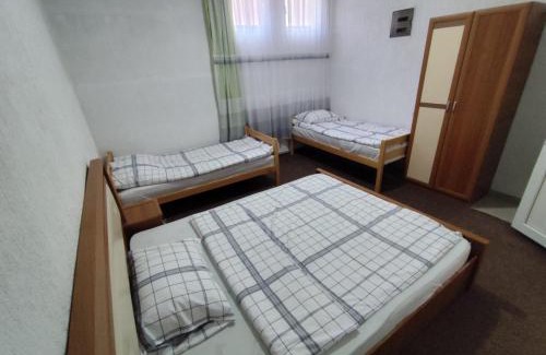 Prizren Cama Y Desayuno | White Apartment