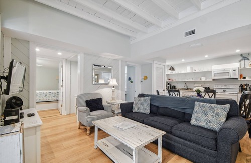 Clearwater Beach Cabaña | The Mermaid Cottage - Pasos a la playa de arena blanca