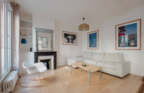Pigalle Apartamento | White Beauty, by Veeve