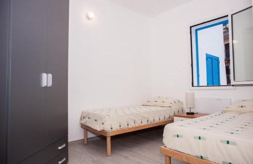 Santa Maria Navarrese Apartamento | White & Blue