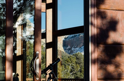 Orderville Cabina | Panoramic & Unobstructed Views, Hot Tub, Perfect for Zion & Bryce