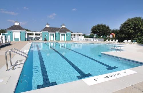 Buck Island Casa | White Dolphin Left