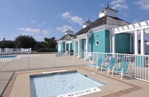 Buck Island Casa | White Dolphin Left