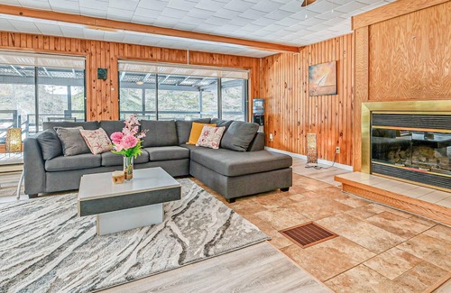 Saint Come Cabaña | White Fox Haven Summa