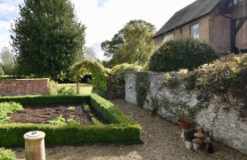 Grandborough Cama Y Desayuno | White Hall Farm