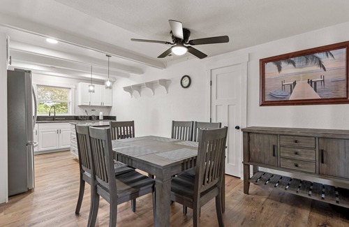 Buxton Casa | White Heron: Sound Views | Pet Friendly