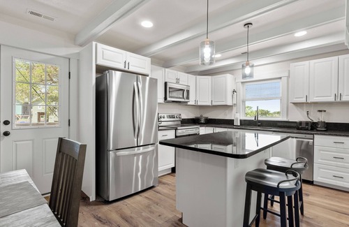 Buxton Casa | White Heron: Sound Views | Pet Friendly